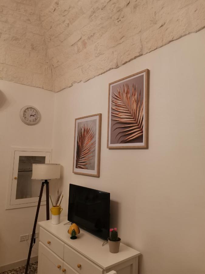 Edyta'S Apartment オストゥーニ エクステリア 写真