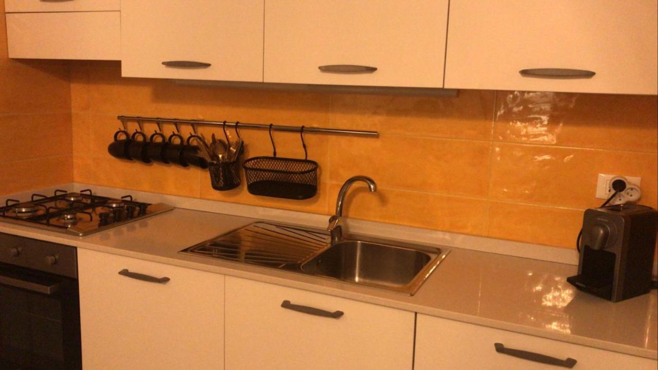 Edyta'S Apartment オストゥーニ エクステリア 写真